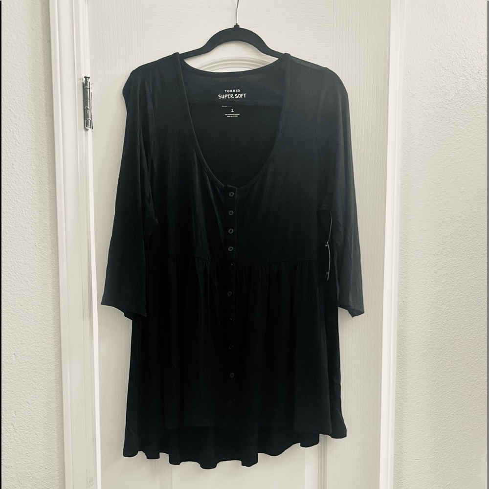 Torrid Super Soft Babydoll blouse